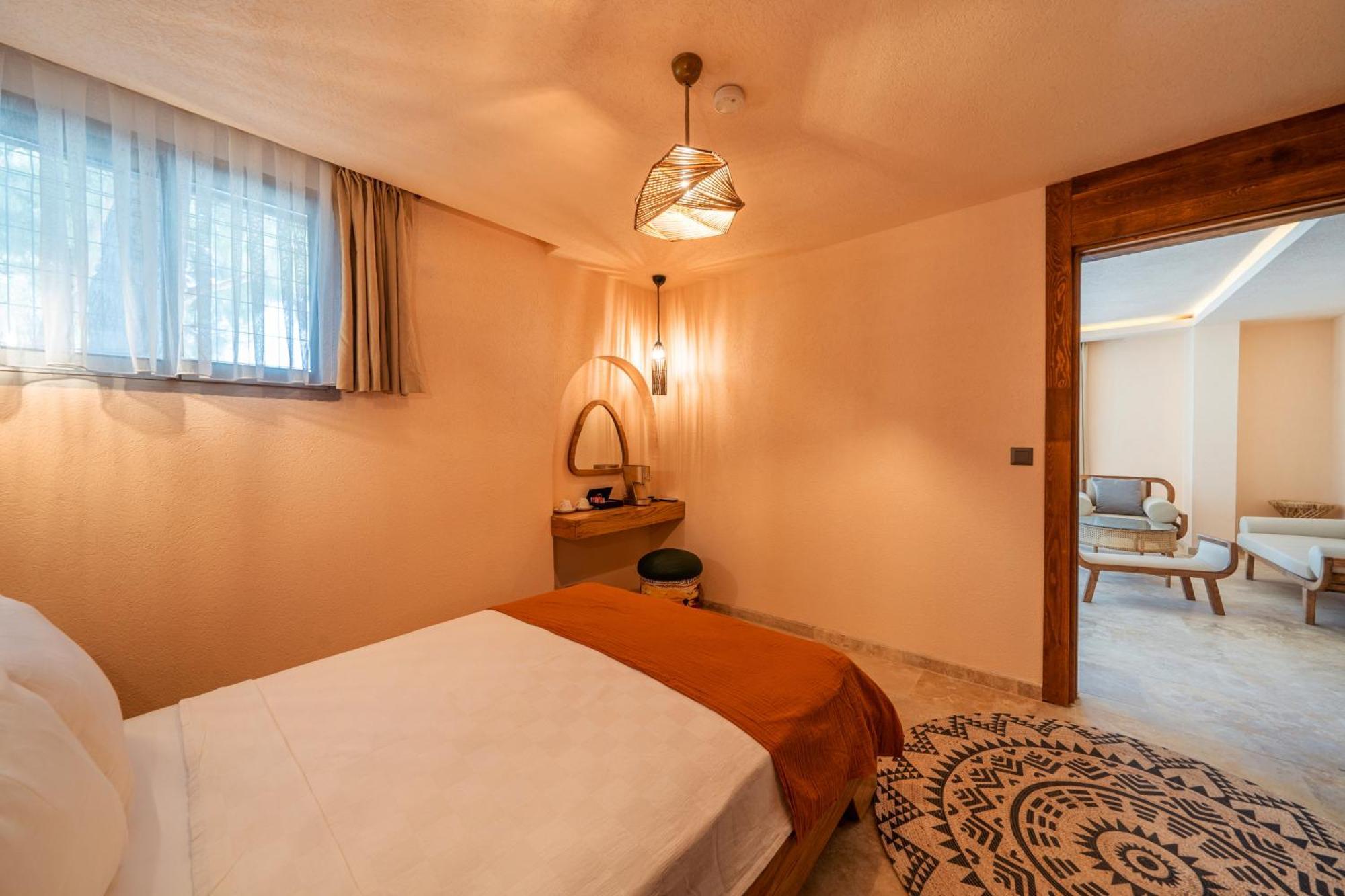 Inone Mucho Selection Готель 4*